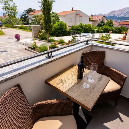 Dosen Iv Guest house Baska (Krk)